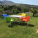 Aparthotel Azra & 3*