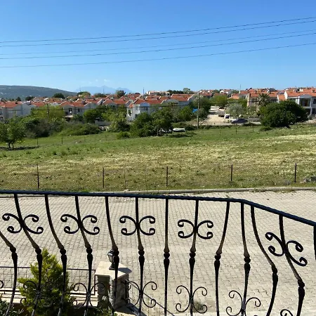 Azra & Lejlighedshotel 3*