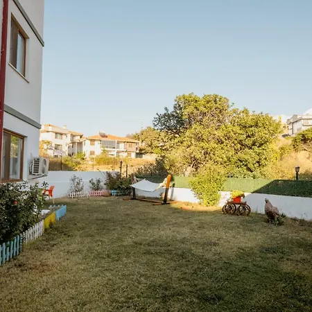 Apart Otel Azra & İmroz
