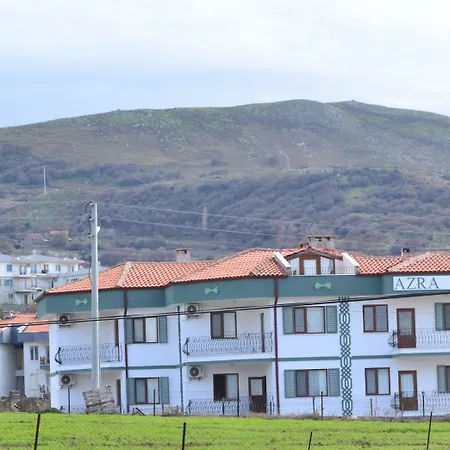 Azra & Lejlighedshotel İmroz