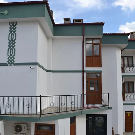 Azra & 3* Имврос