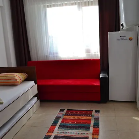 Azra & Apart Otel